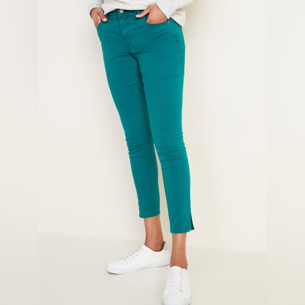 Old Navy Pop Color Green Slide Slit Ankle Jeans Size 8